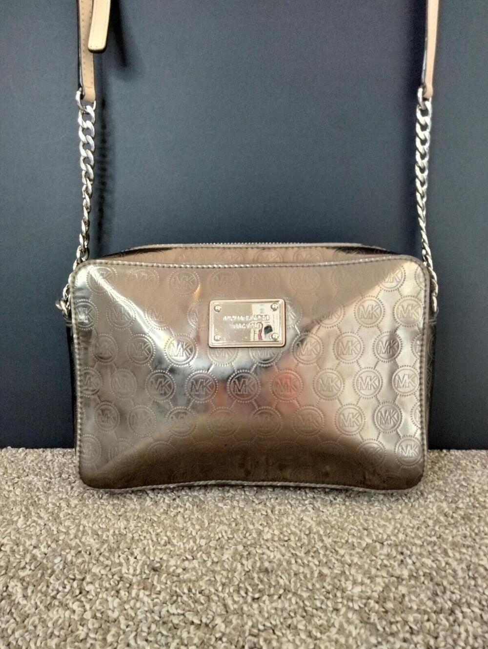 Michael Kors Jet Set Metallic Patent Leather Crossbody Purse Bag Embossed Sliver